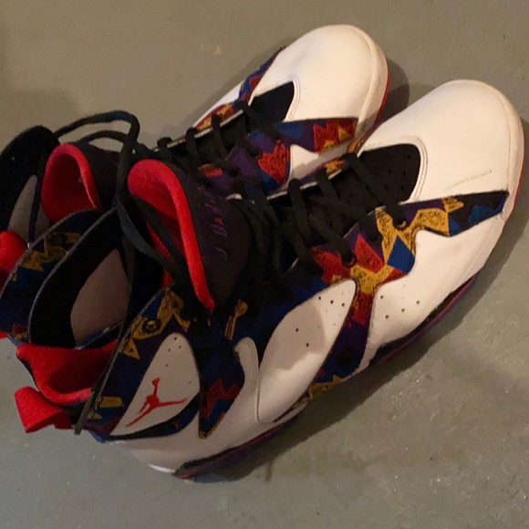 Jordan Sweater 7s - Picture 1 of 4
